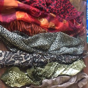 Like new beautiful neck scarves.